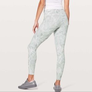 Lululemon 7/8 Wunder Under Leggings